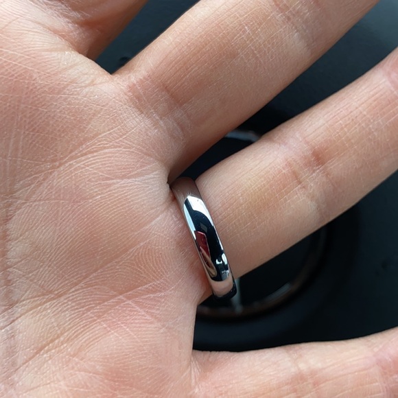 New 4mm Tungsten Domed Ring Wedding band - Picture 6 of 8